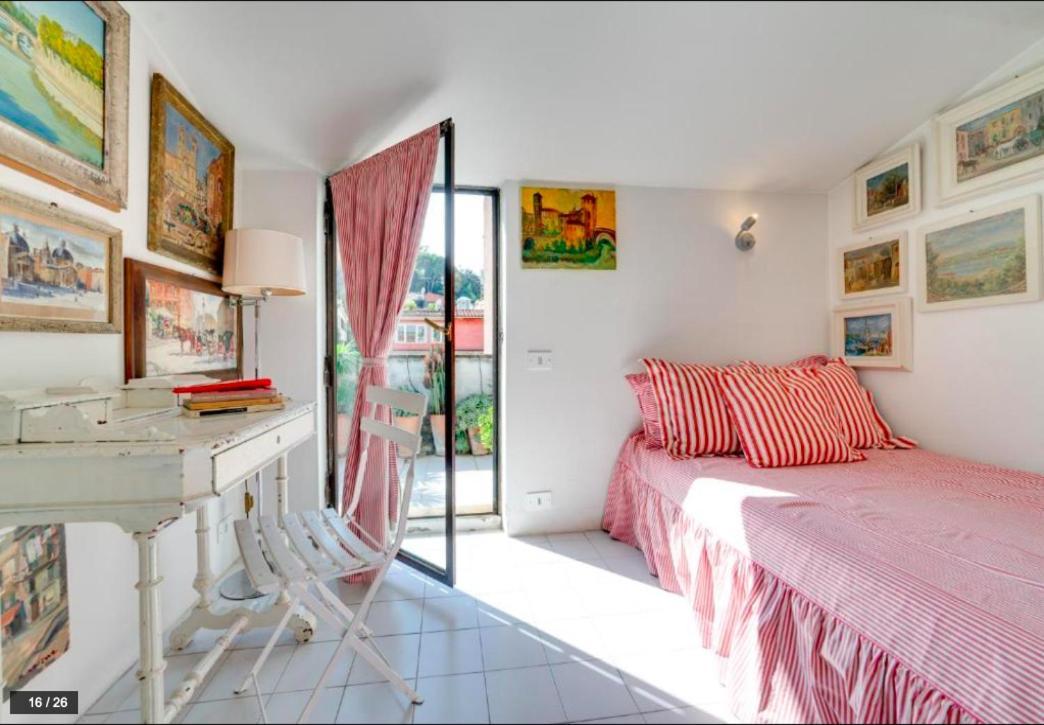 Luxury Art Apartment In Trastevere With Terrace Рим Екстер'єр фото