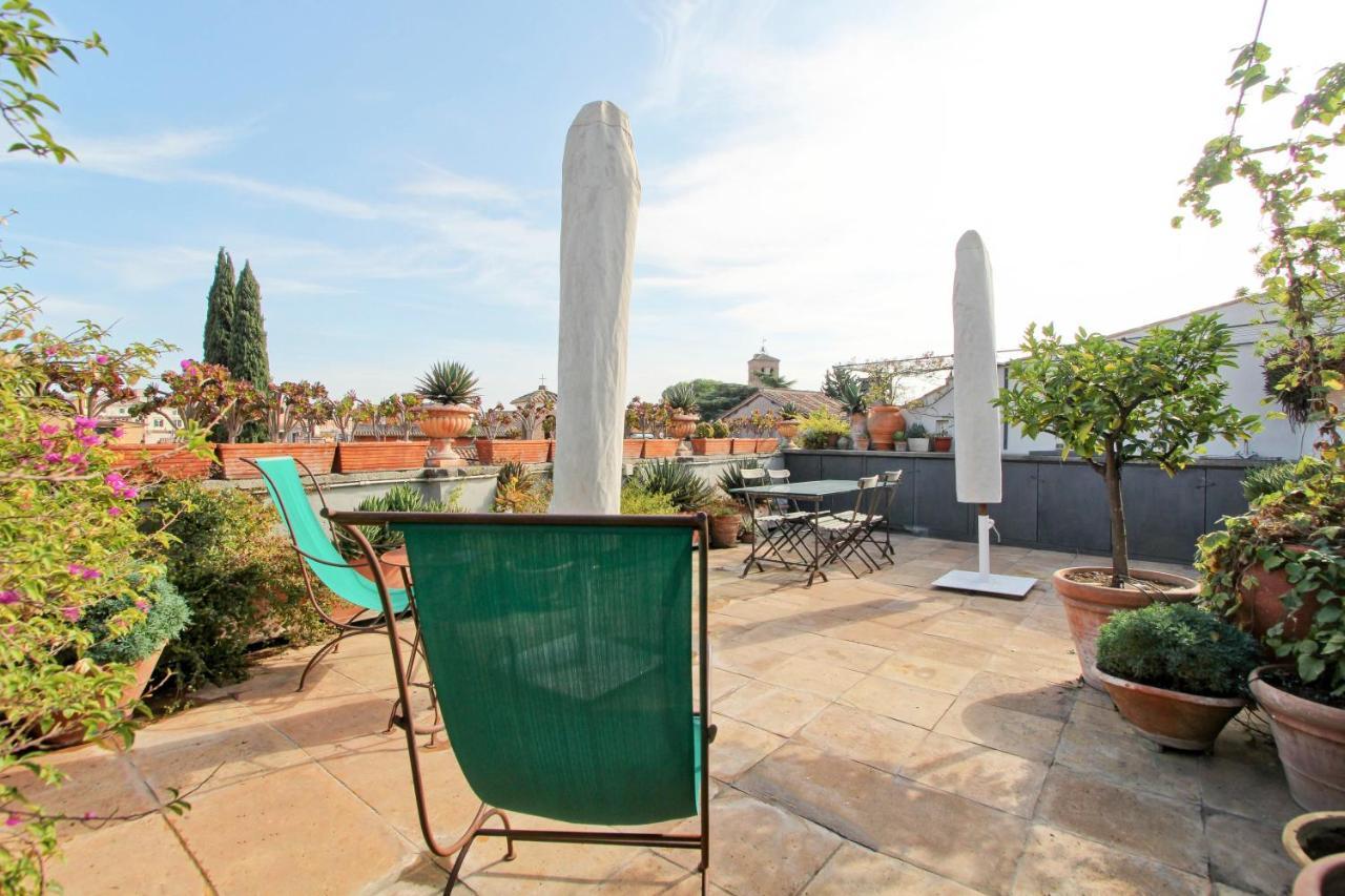 Luxury Art Apartment In Trastevere With Terrace Рим Екстер'єр фото